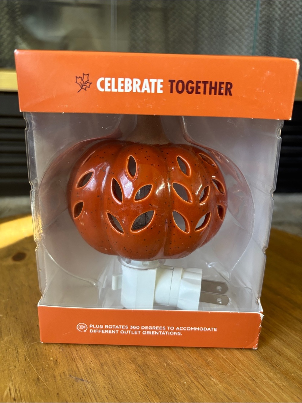 Celebrate Together Orange Pumpkin Cut Out Night Light Fall Halloween GIFT NEW